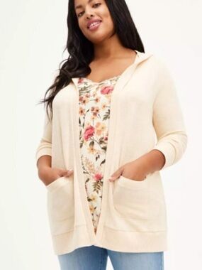 Torrid Super Soft Cream Hooded Cardigan with Pockets Size XL EUC